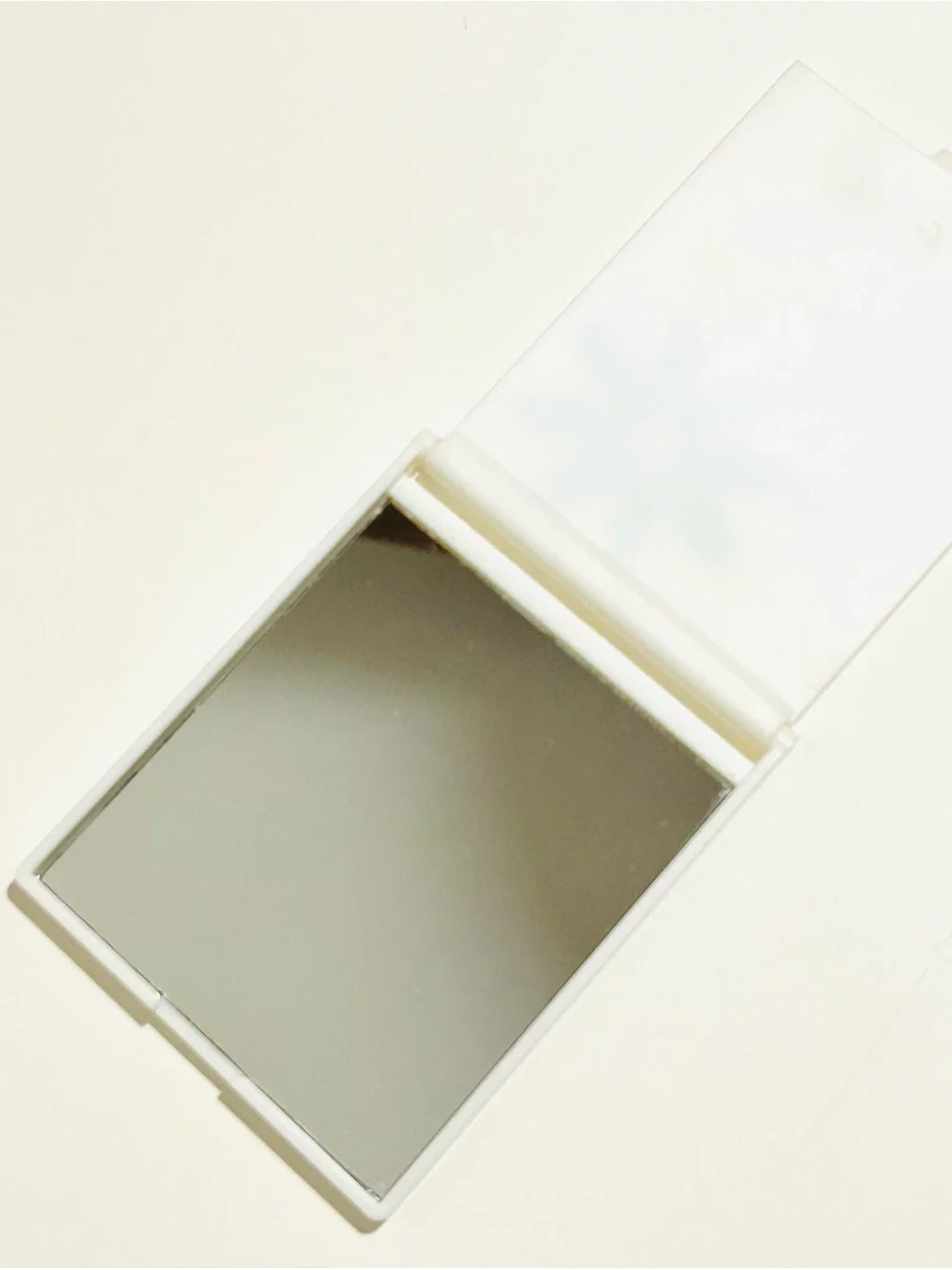 Vintage Clinique Compact Mirror Travel Purse Make Up White with Blue Flowers